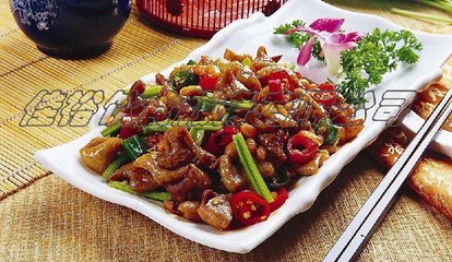 廣東一級工廠食堂承包公司 專業(yè)信息咨詢服務的價值與選擇