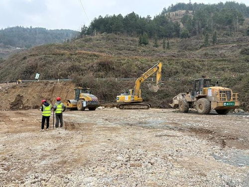 大道向山川 貴州銅仁工程建設正酣，助力區域騰飛